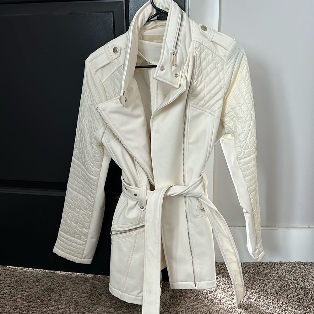 Cream Michael Kors tie coat size medium